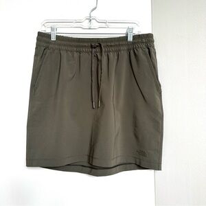 The North Face Athletic Mini Skirt Drawstring Waist Olive Green Pockets